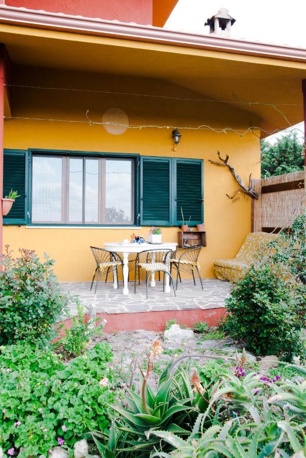 B&B Terra E Paglia Marrùbiu Exteriör bild